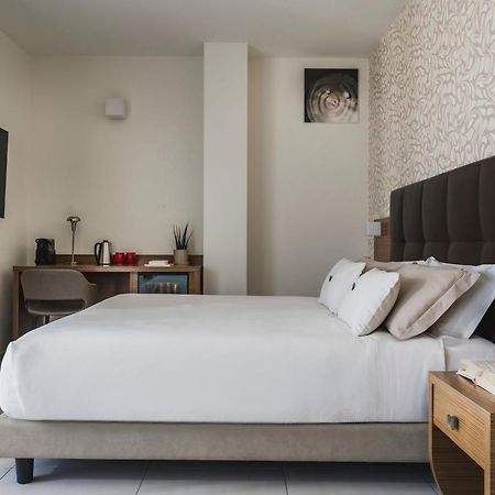 Aqua Hotel Римини Екстериор снимка