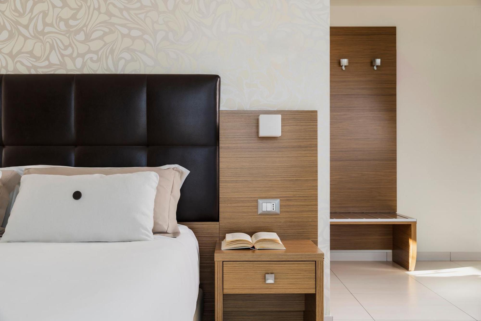 Aqua Hotel Римини Екстериор снимка